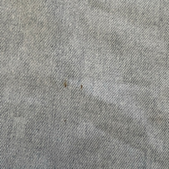 Levi Distressed Mom Light Wash High Waist Jeans Size 31 - Picture 8 of 10